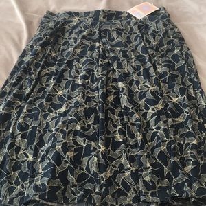 NEW with tags Lularoe Madison skirt